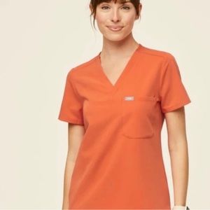 Figs Sunset orange Catarina scrub top in size large.